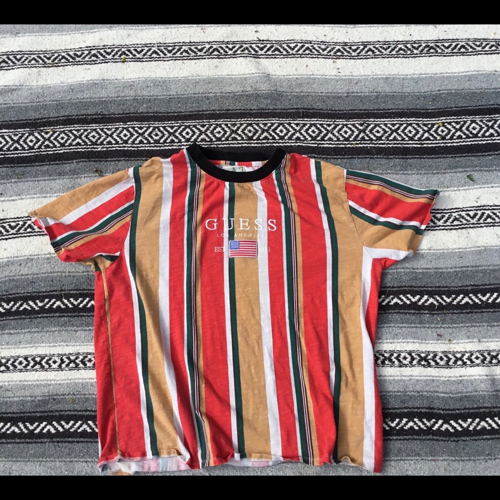 GUESS t shirt